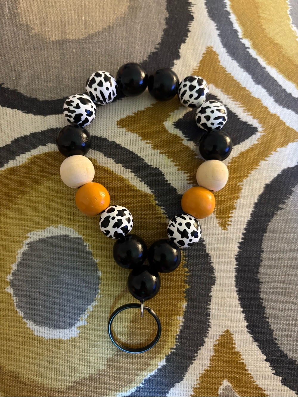 Keychain wristlet
